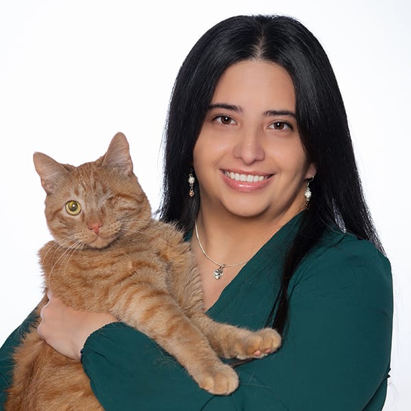 Dr. Carolina Torres Villegas with pet